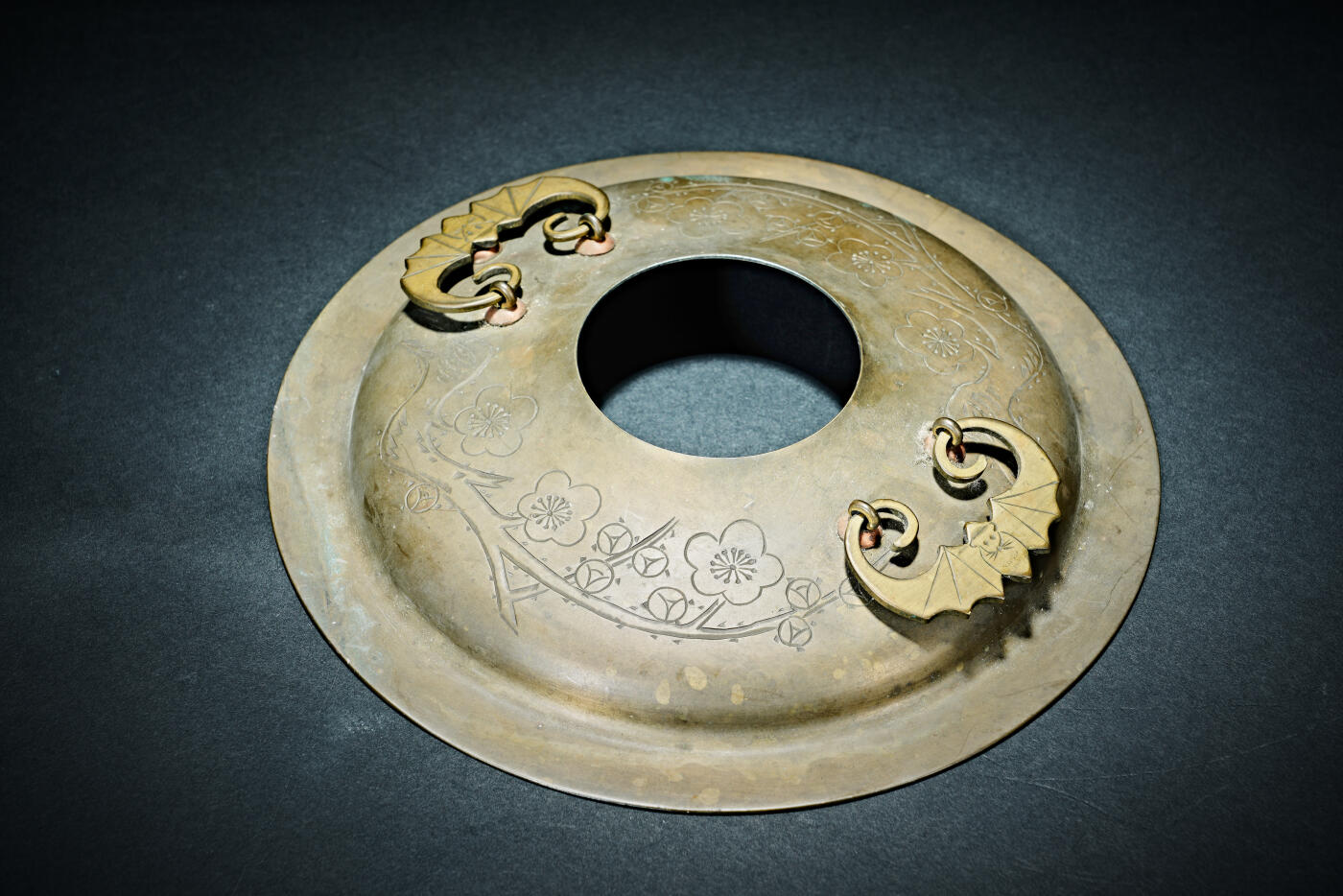 上海都达杂项专场九（全场包邮） 民国 铜刻花卉火锅暖炉1-398