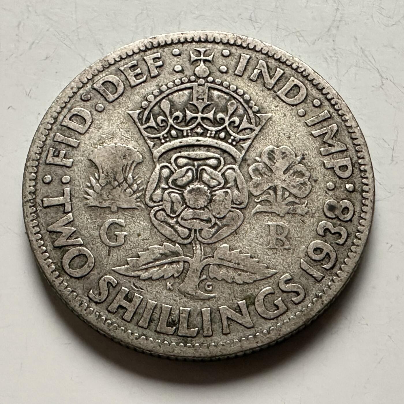 🌹外币初藏🌹🐯2026年第13场  每周二四六晚8️⃣点 接代拍  英国1938年2先令银币 11.3克50%银