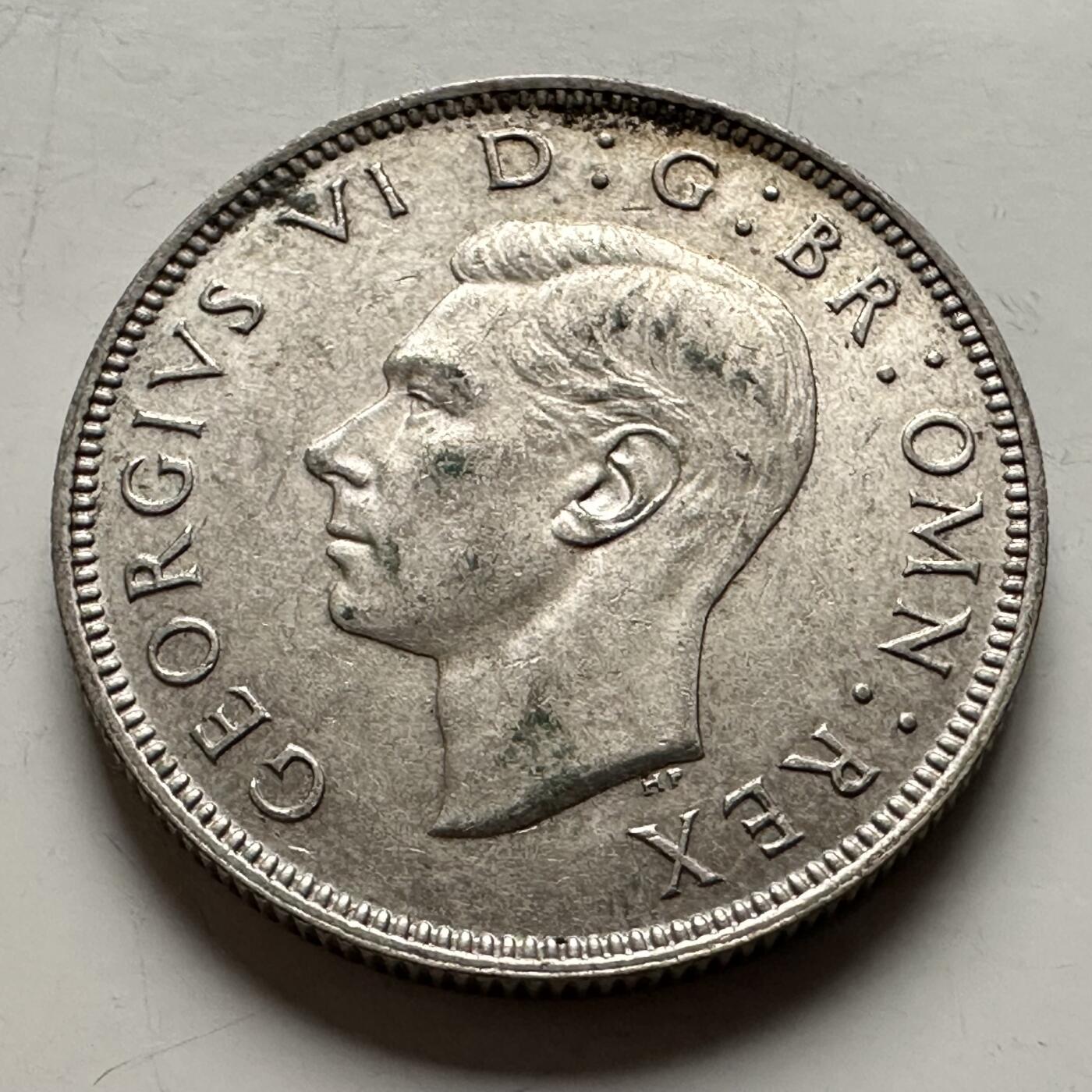 🌹外币初藏🌹🐯2026年第13场  每周二四六晚8️⃣点 接代拍  英国1941年2先令银币 11.3克50%银 好品