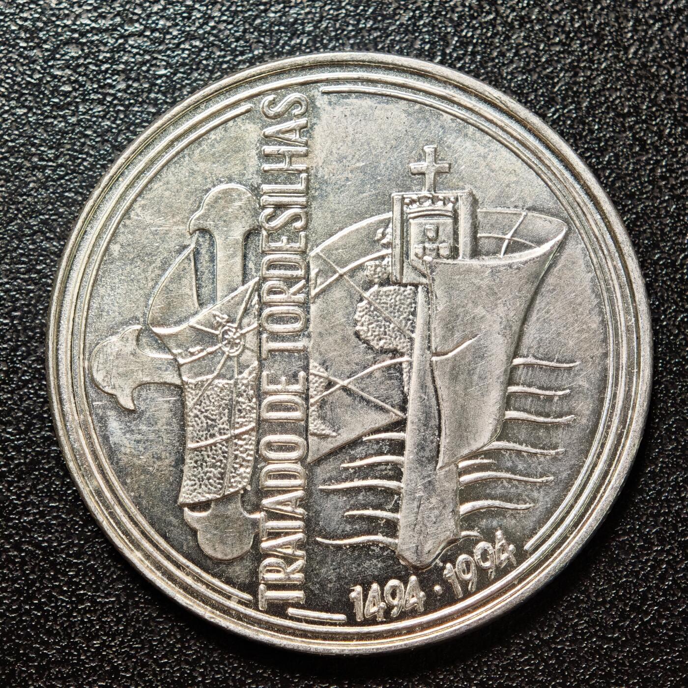 【德藏】世界币章拍卖第163期（拍品征集中~欢迎藏友联系） 1994年 葡萄牙托尔德西里亚斯条约1000埃斯库多纪念银币 直径约：40.1mm；重约：27.9g