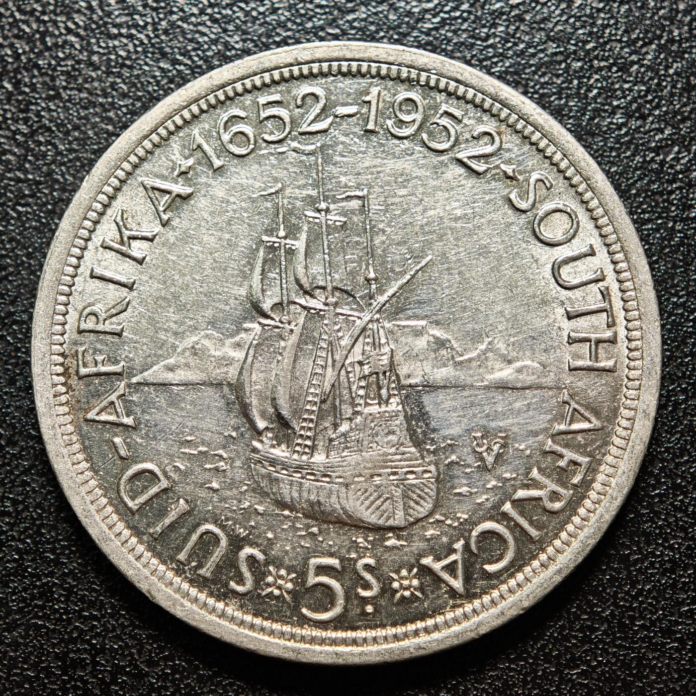 【德藏】世界币章拍卖第163期（拍品征集中~欢迎藏友联系） 1952年 英属南非开普敦成立300周年5先令纪念银币 直径约：38.9mm；重约：28.1g