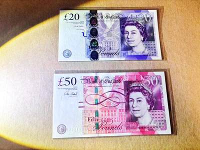 【Blue Auction】世界纸币精拍第780期——18级TOP拍卖/信誉/品质/专业/高效💫 - 【一组2张 含AK01冠333豹子号】英国 20-50镑 纸质版 全新UNC