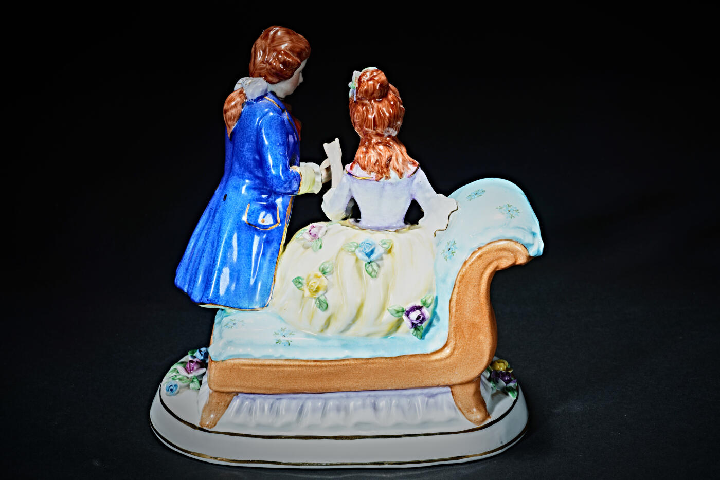 上海都达杂项专场九（全场包邮） 民国 欧洲Meissen（梅森） 粉彩人物雕塑摆件1-528