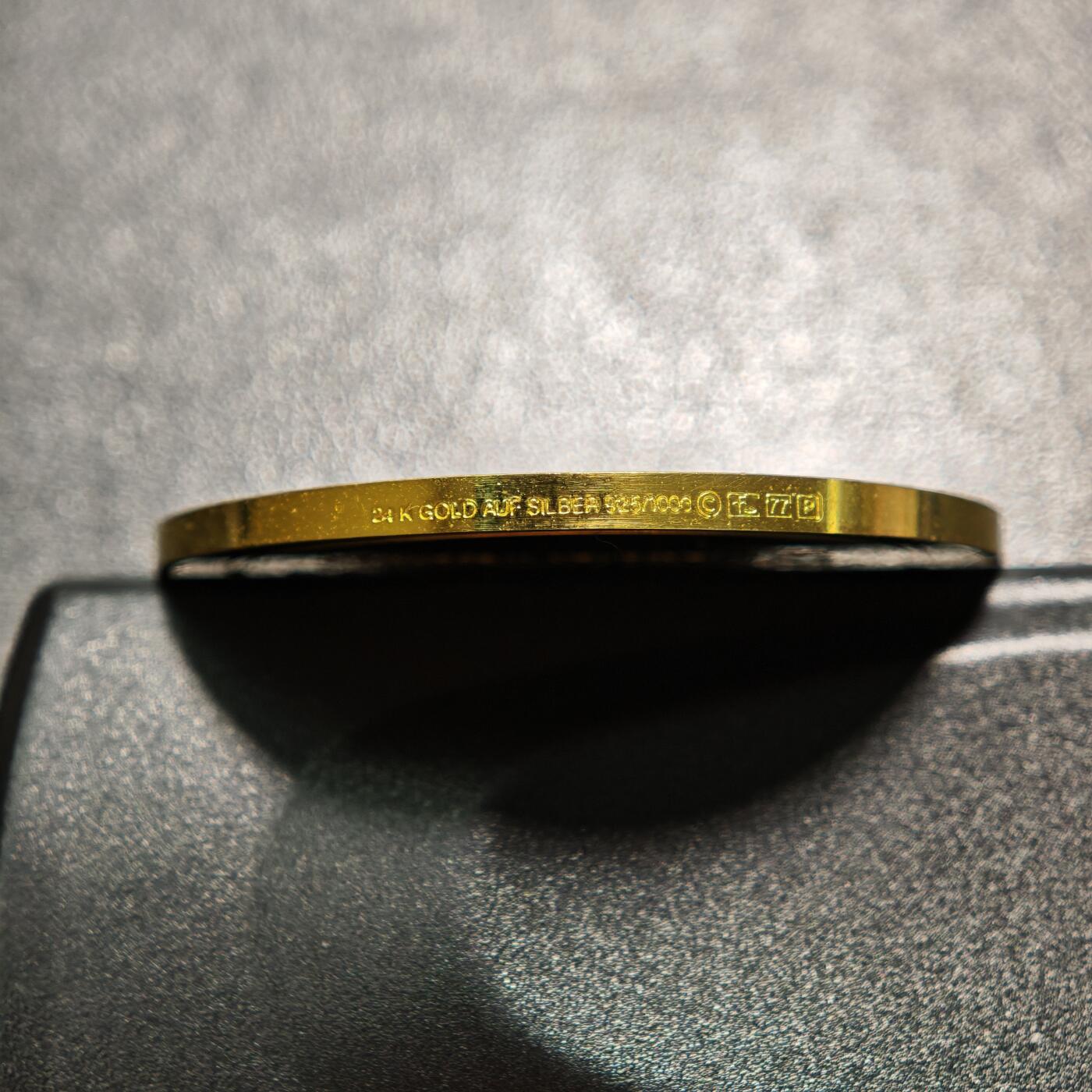 【德藏】世界币章拍卖第163期（拍品征集中~欢迎藏友联系） 现代 德国眼镜发明镀金纪念银章  镜面质感极强 925银 直径约：38.6mm；重约：20.5g