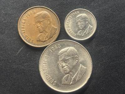 邮泉阁限时拍卖第四十场 非洲专场（硬币在国外。请付邮费6元。） - 南非1968年纪念币3枚