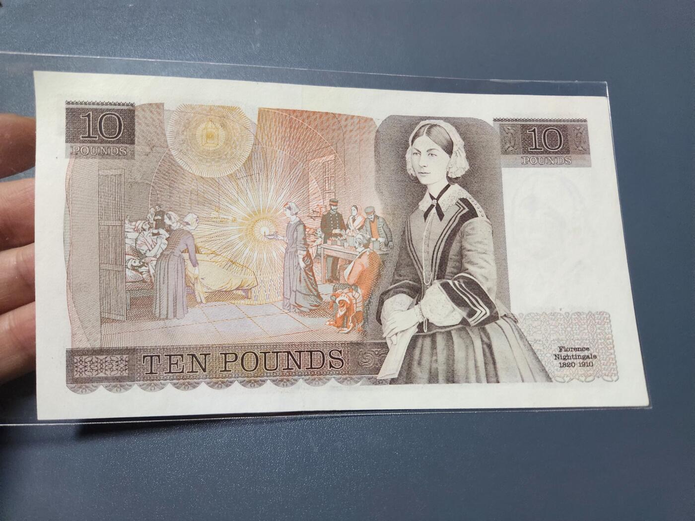 1月27号晚上8点 外国纸币自动截拍第14场 英国10镑 几乎全新
