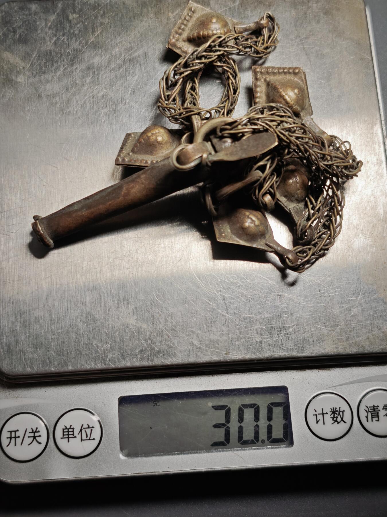 113期新疆红钱粟特钱币丝路钱币专场 巴基斯坦低银饰品，30克