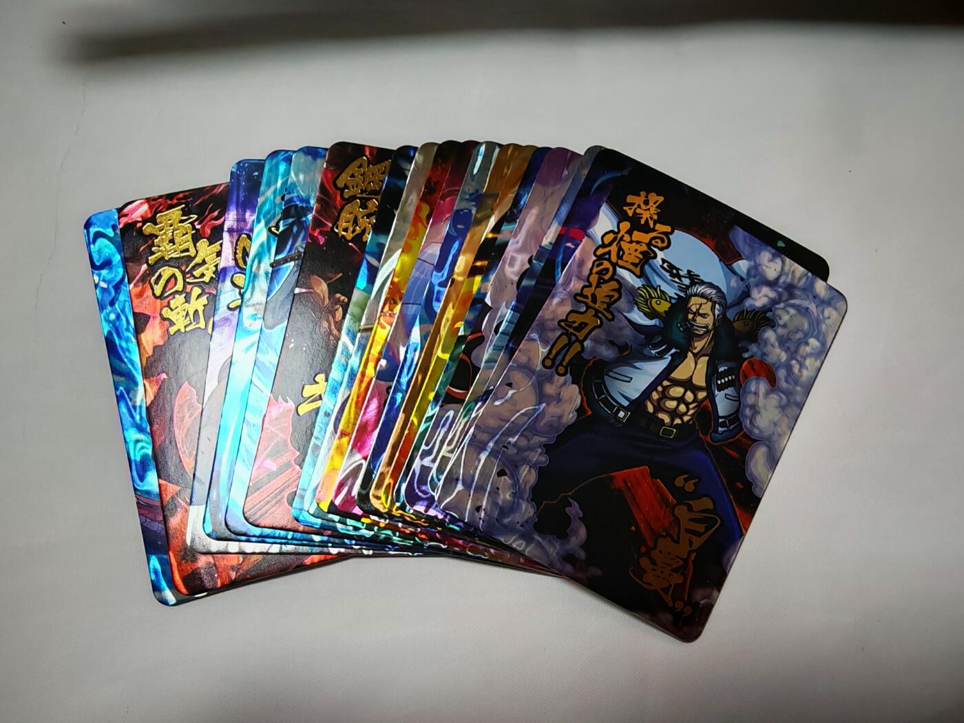 琦卡当当铺～第30期★★一大波美女正向你走来~支持寄存★★~【9点40结束】扫码加群抽[包邮券]~ 江东-海贼王-正面光刻背面彩闪-18张