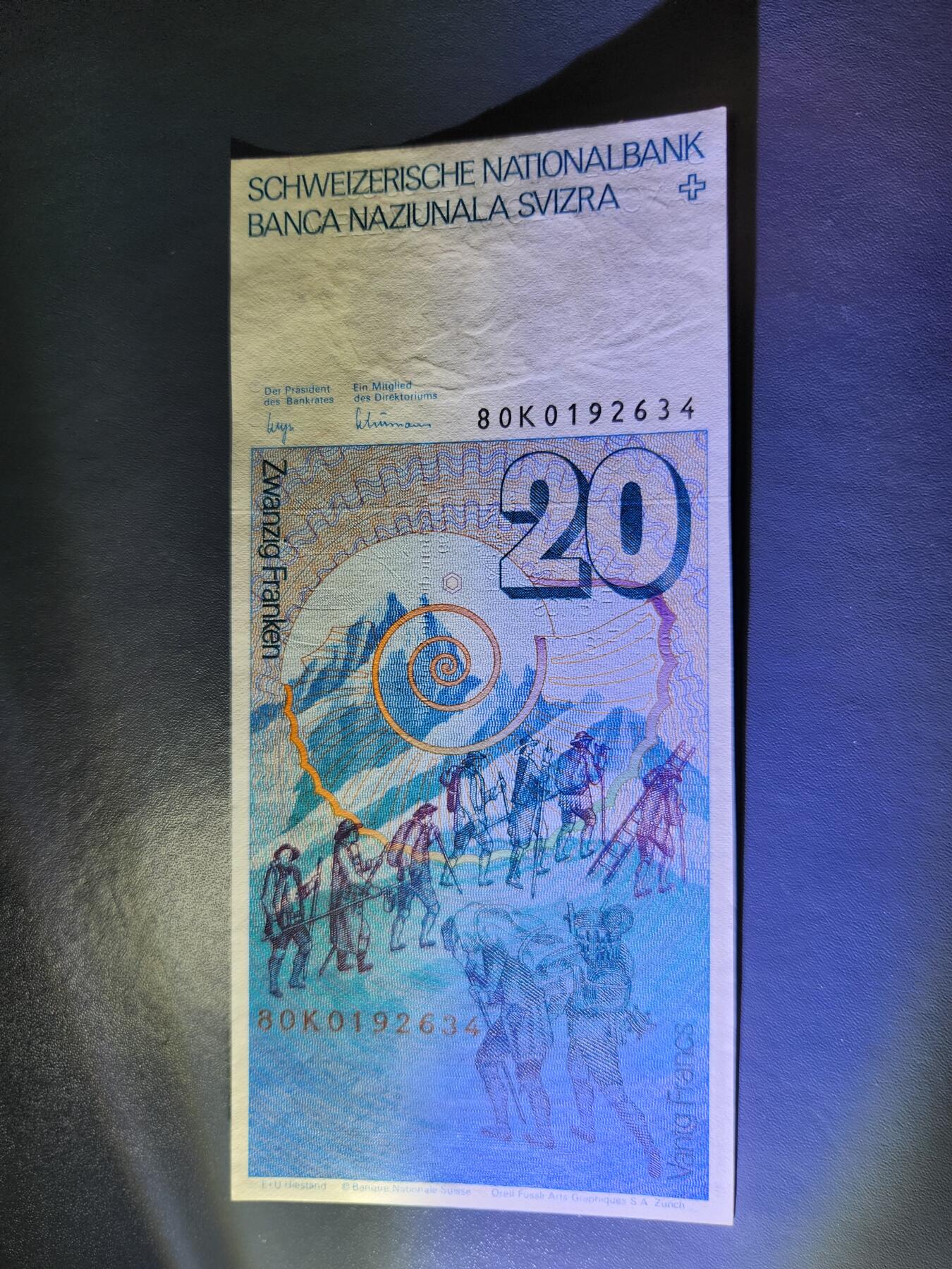 1月27号晚上8点 外国纸币自动截拍第14场 80年瑞士20元新品