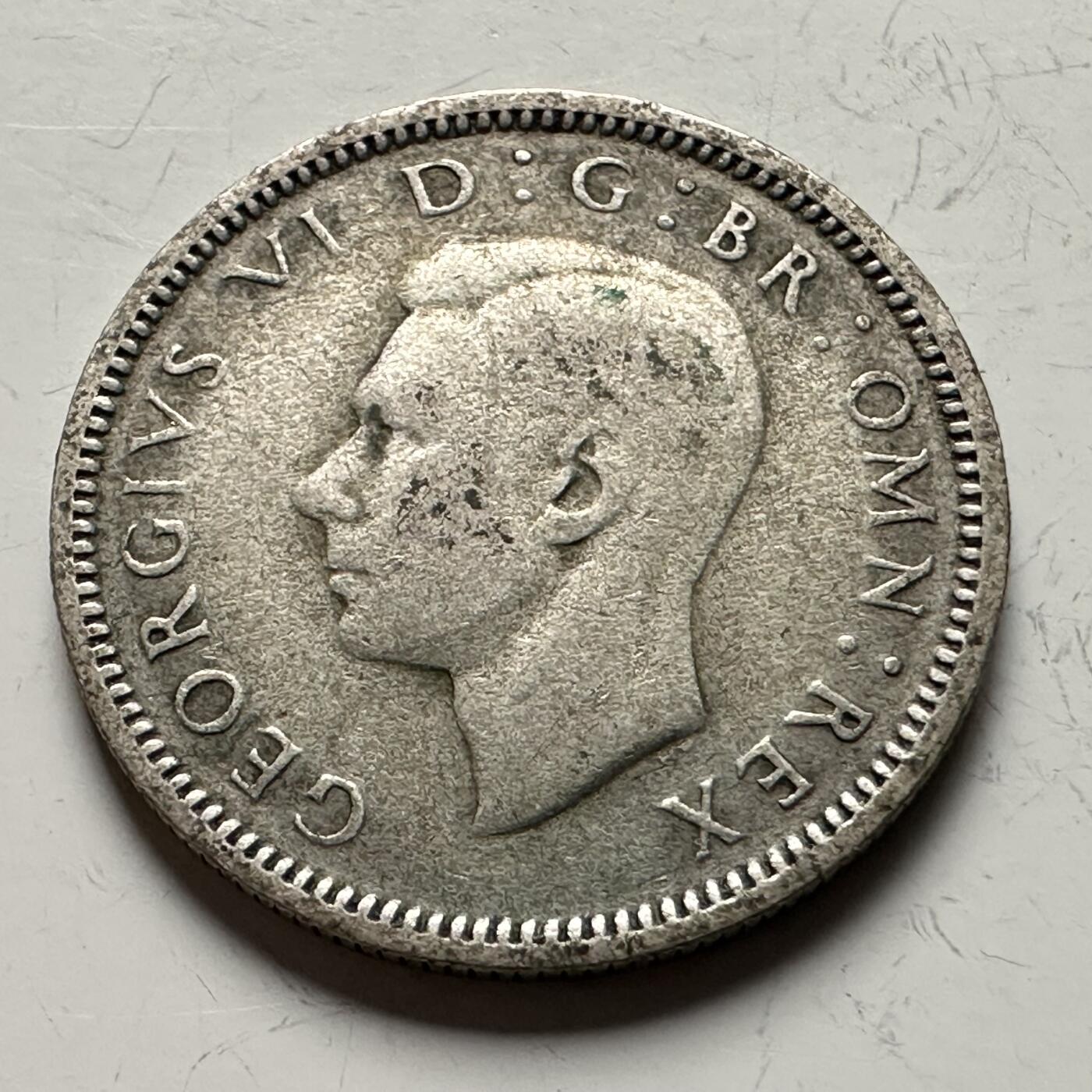 🌹外币初藏🌹🐯2026年第13场  每周二四六晚8️⃣点 接代拍  英国1941年6便士银币 2.8克50%银