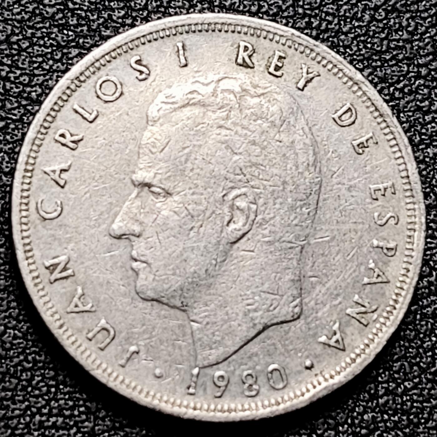 泉币菌-第176场- 精品福利场 西班牙1980年5比塞塔 镍币 第12届世界杯 纪念币 卡洛斯一世 23mm  