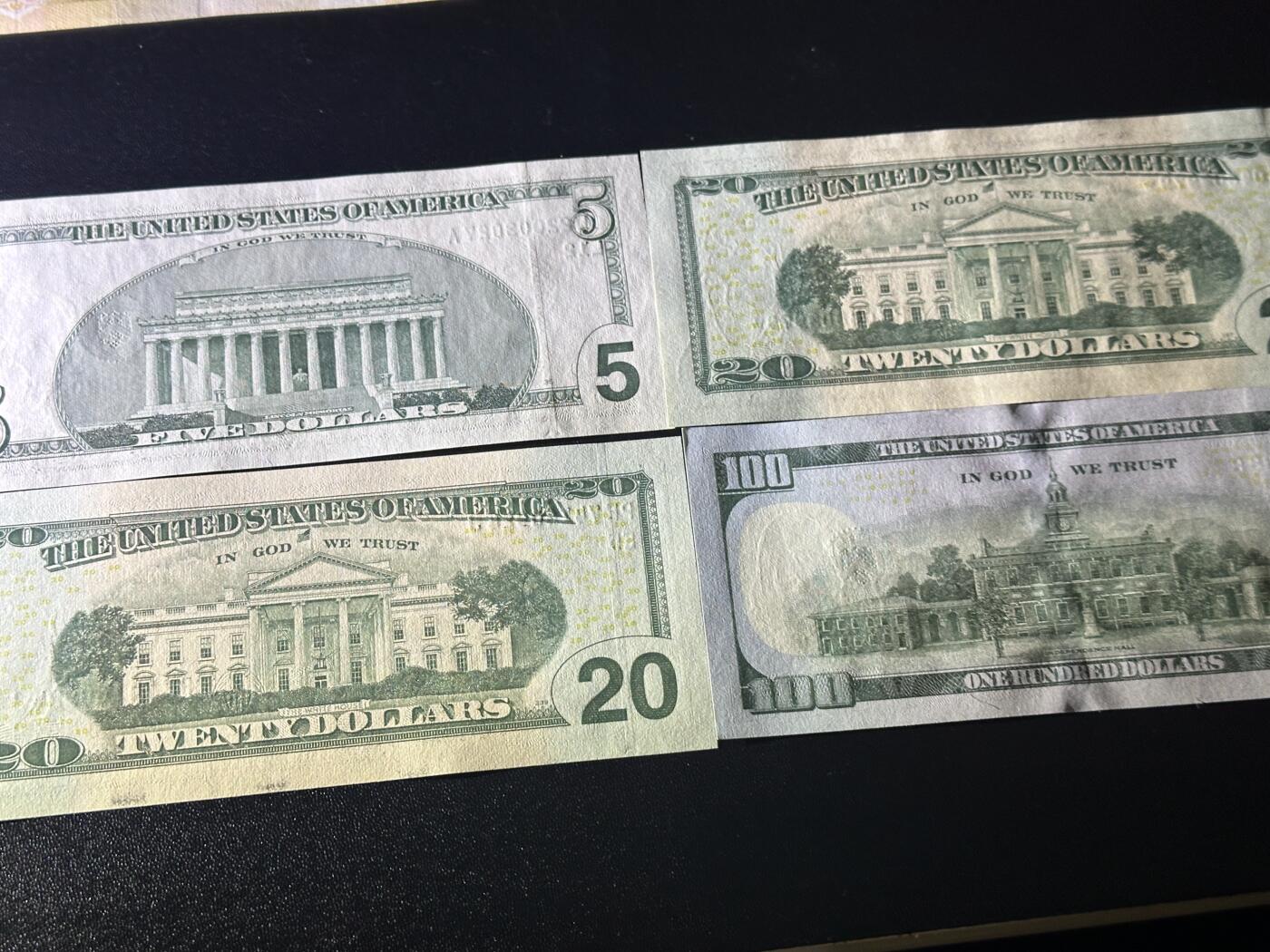 《外钞收藏家》第六百零五期（精选场）（本平台长期征集拍品、欢迎藏友们联系合作） 2001年大头版5美元+彩版20和100美元 一张补号 全新UNC