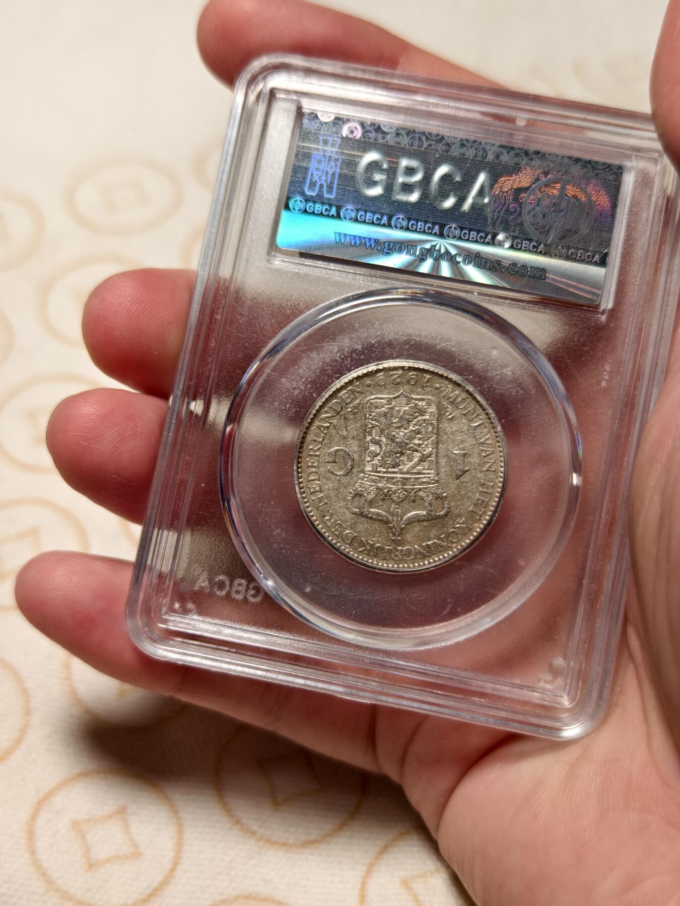 抚柳草堂-第十一期章牌钱币  奖章勋章限时免佣 满百包邮 放漏专场 1929荷兰王国1GULDEN银币 威廉敏娜女王 公博au50细节漂亮压力足