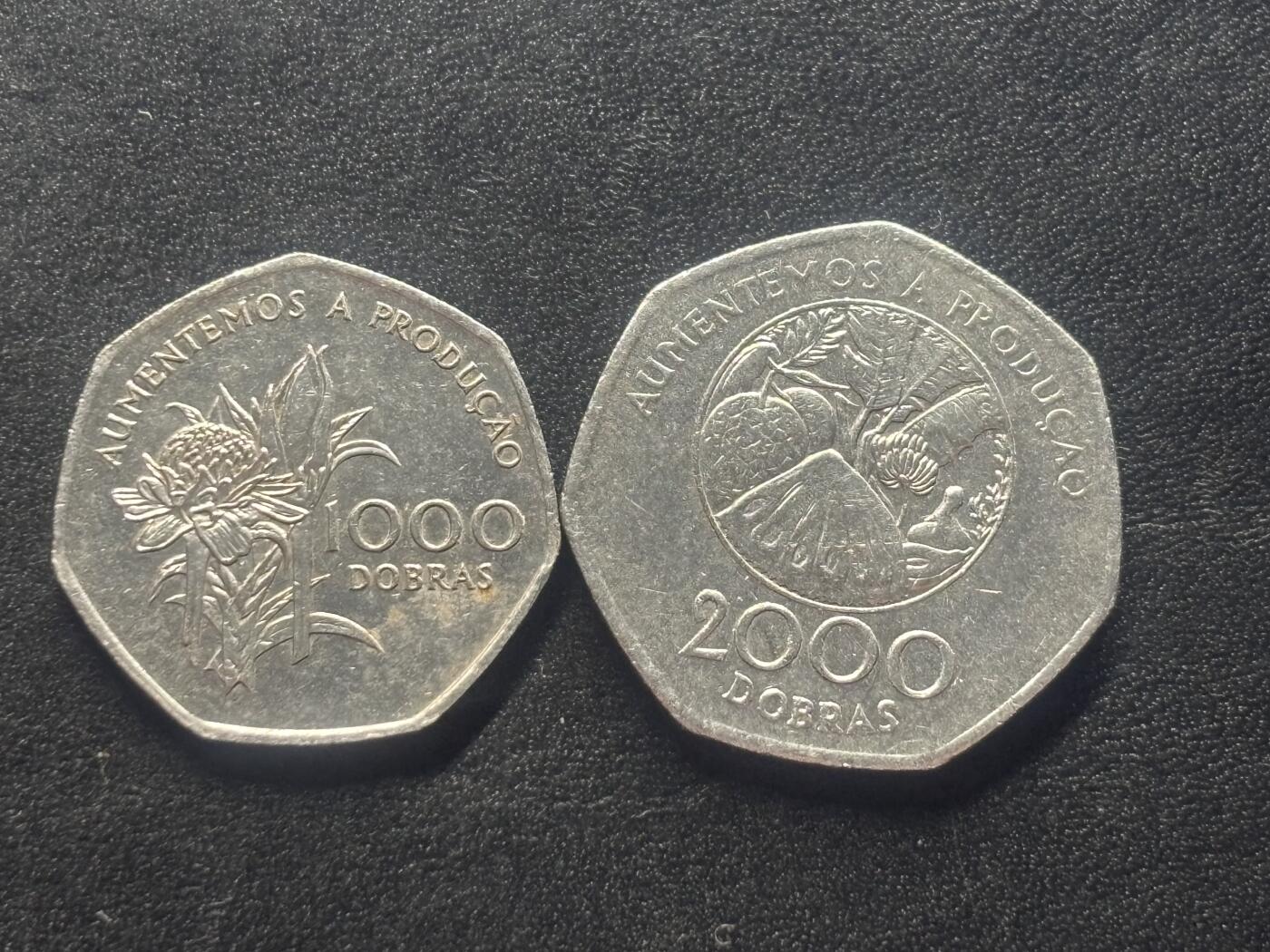 邮泉阁限时拍卖第四十场 非洲专场（硬币在国外。请付邮费6元。） 圣多美和普林西比1997年2枚