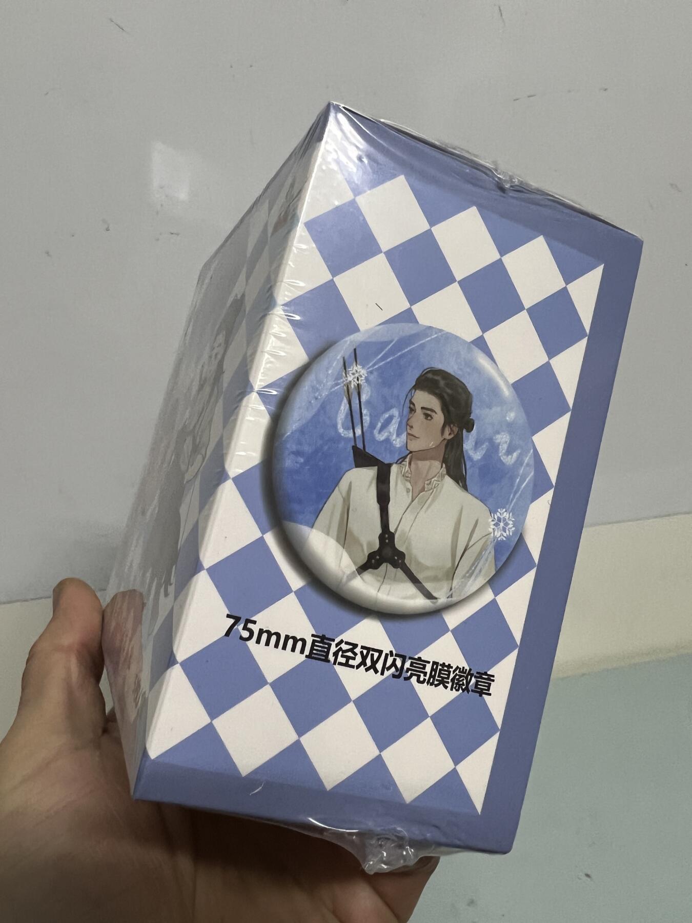 零元拍：爱奇艺正版《我的阿勒泰》吧唧盲盒两盒一起拍 全新未开 5枚每盒 官价90元/盒 于适 马伊琍 周依然 闫佩伦卡通形象。全新未