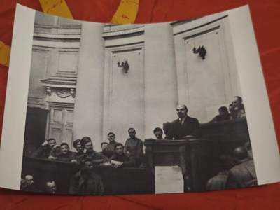 橙子收藏第二期 - 【苏俄红色核心影像】列宁1917年四月演讲官方复刻照片（1969年版）   