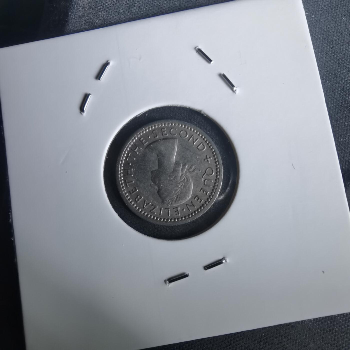 沼泽如烟--第976场 新西兰1954年3便士