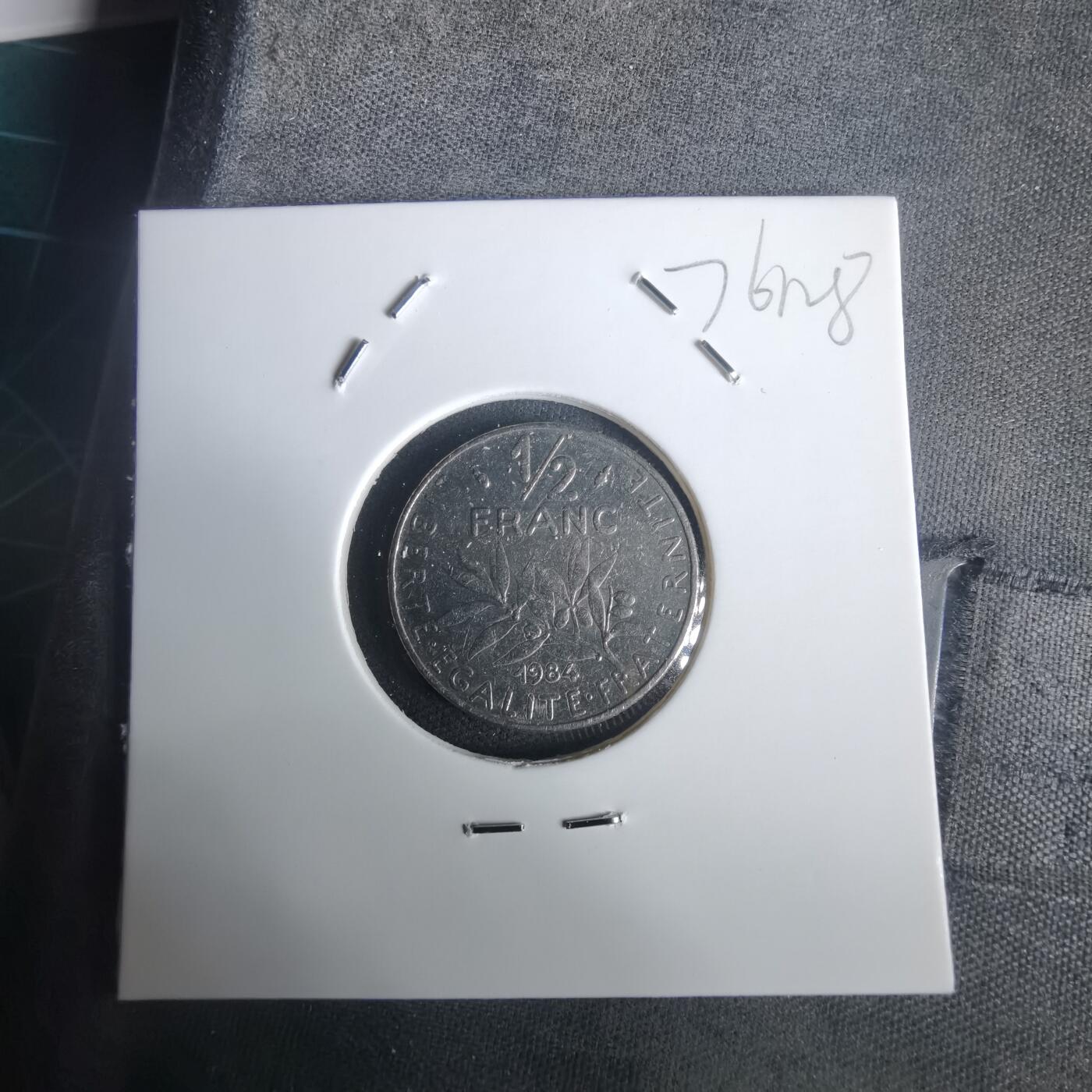 沼泽如烟--第976场 法国1984年半法郎