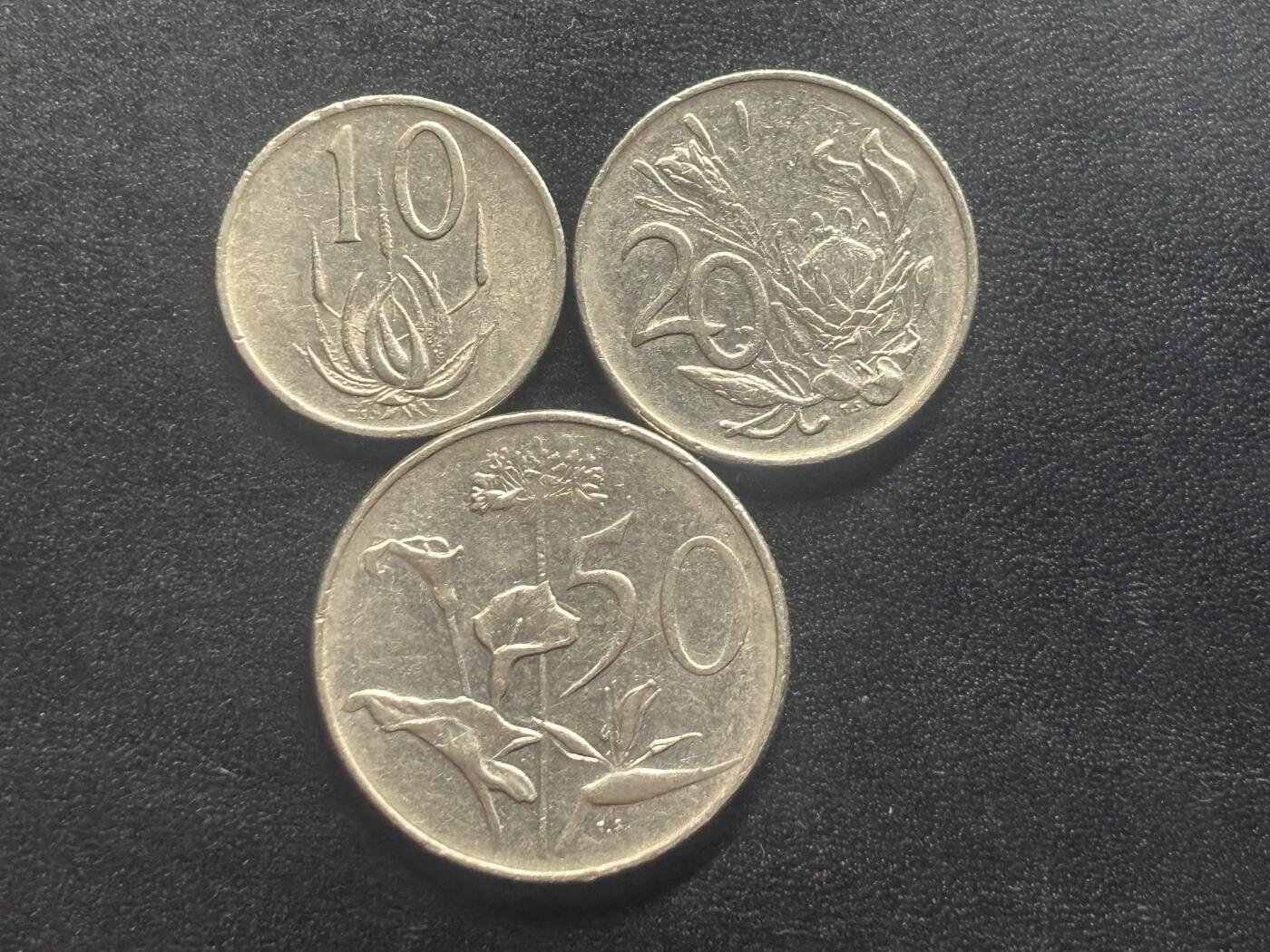 邮泉阁限时拍卖第四十场 非洲专场（硬币在国外。请付邮费6元。） 南非1976年纪念币3枚