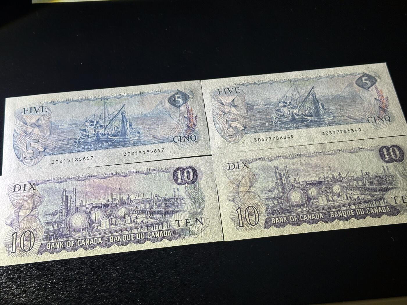 《外钞收藏家》第六百零五期（精选场）（本平台长期征集拍品、欢迎藏友们联系合作） 加拿大景观版5和10元 不同签名2对 全新UNC