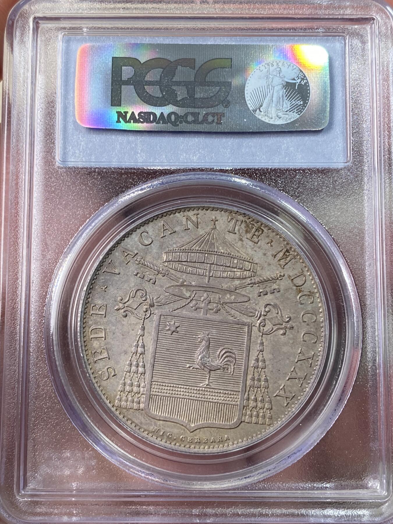 万国钱币拍卖第060期（万国六十期纪念大拍） PCGS MS64 1830年ROMA教皇国教宗缺位SCUDO大银 罗马造币厂铸 仅单年发行2860枚 近200年前教皇国工艺的巅峰之作 堪称完美的打制和通体熟美酱彩相得益彰 PC老白盒保存完好 PC亚军分更高仅一枚 一步到位的典藏级品质