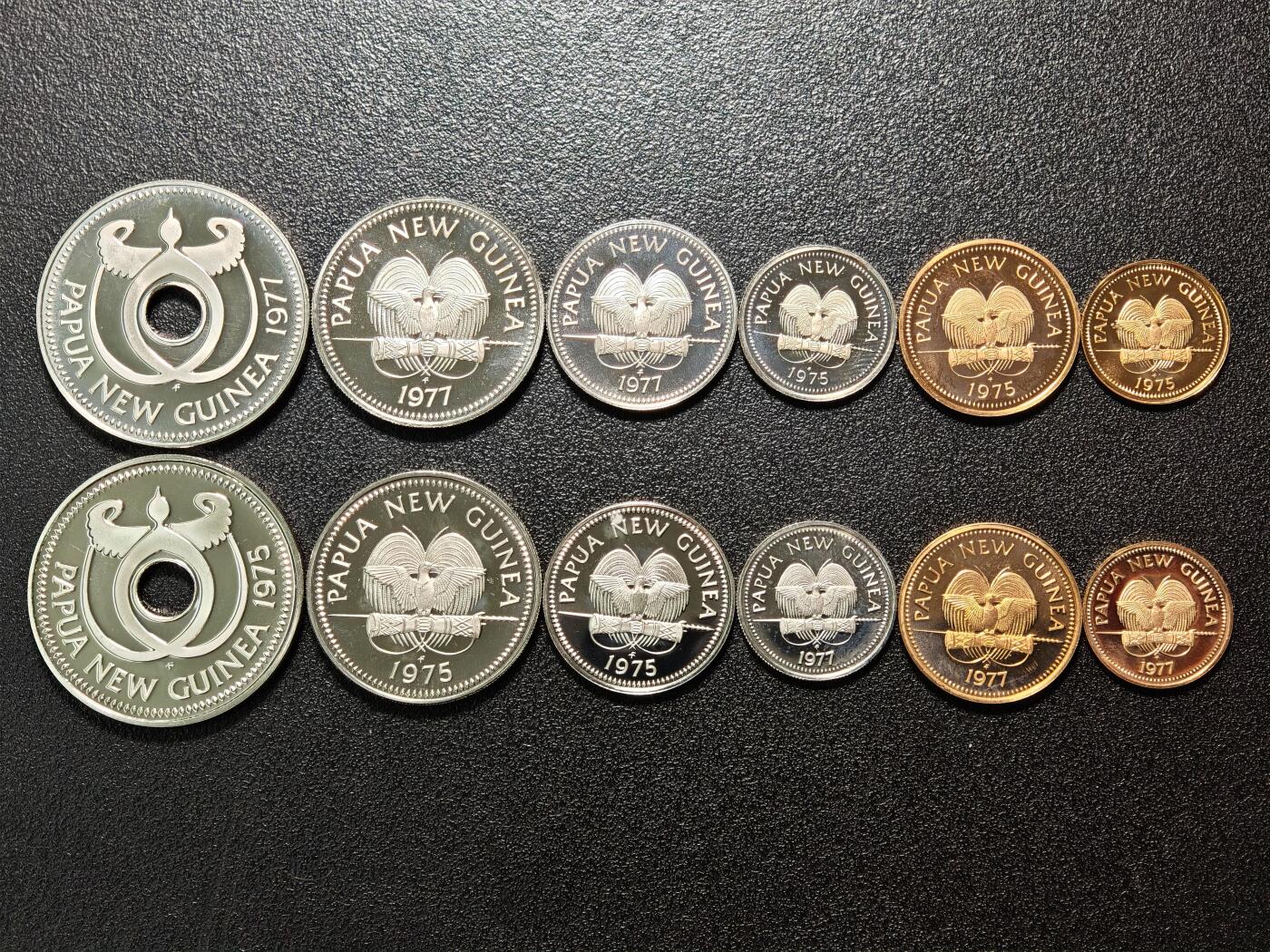 【德藏】世界币章拍卖第163期（拍品征集中~欢迎藏友联系） 12枚一组 巴布亚新几内亚精制动物纪念币 1t2t5t10t20tK1各2枚
