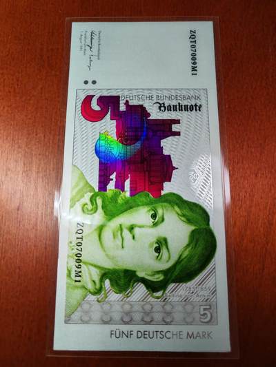 长老汇蛇年精选第九十七场拍卖 - 198X-199X西德马克彩色银钞8枚全套，5马克到1000马克，80克999银，稀见!