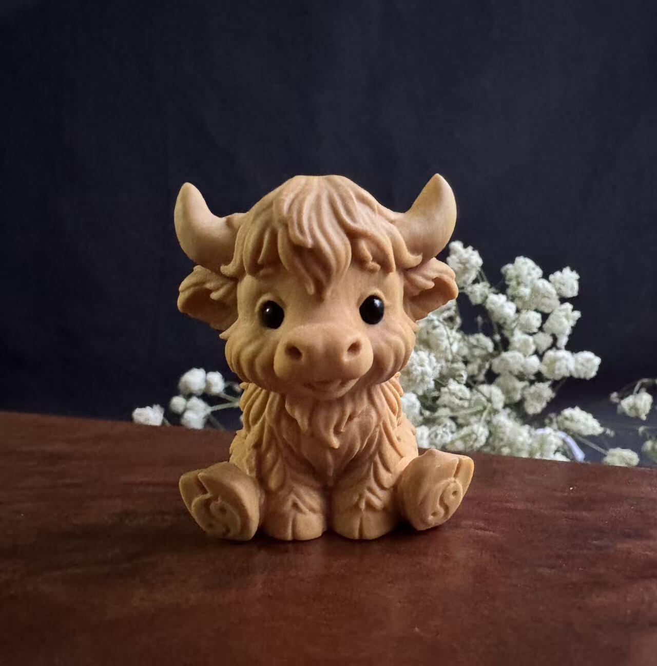 零元拍：哈基米系列，黄杨木雕12生肖之：牛宝，高约：40MM。就这么可耐