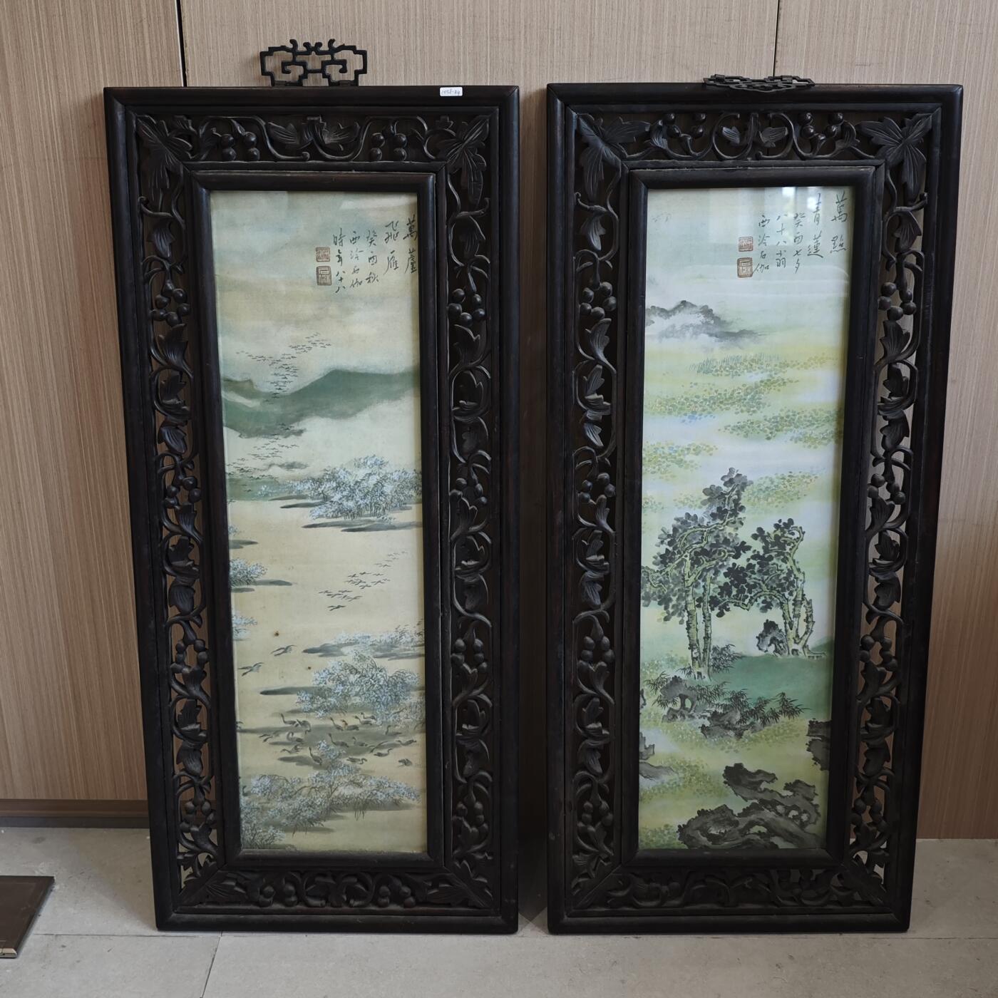 上海都达杂项专场九（全场包邮） 民国 红木雕葡萄纹镜框 1对1-286