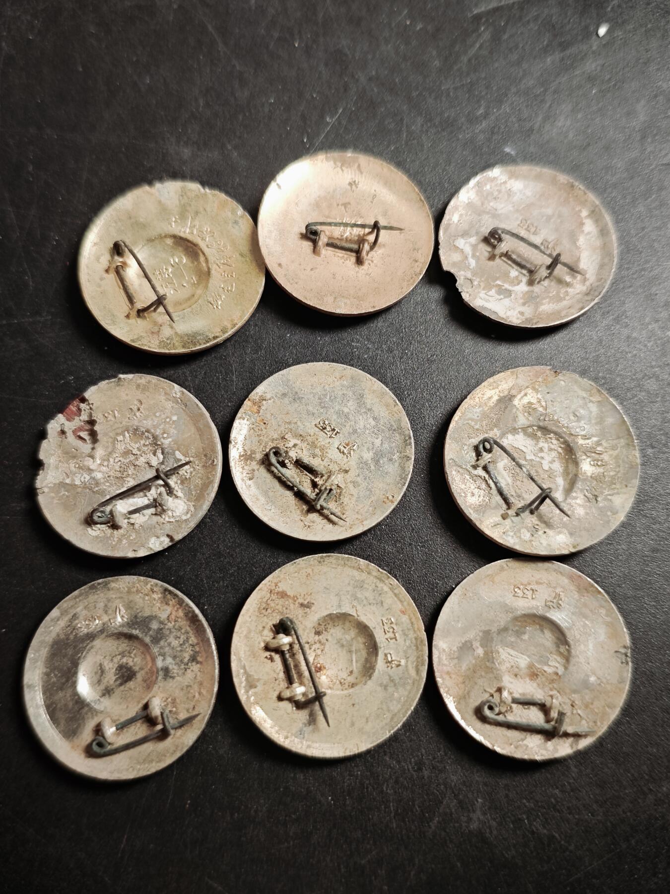 113期新疆红钱粟特钱币丝路钱币专场 3徽章一组9枚