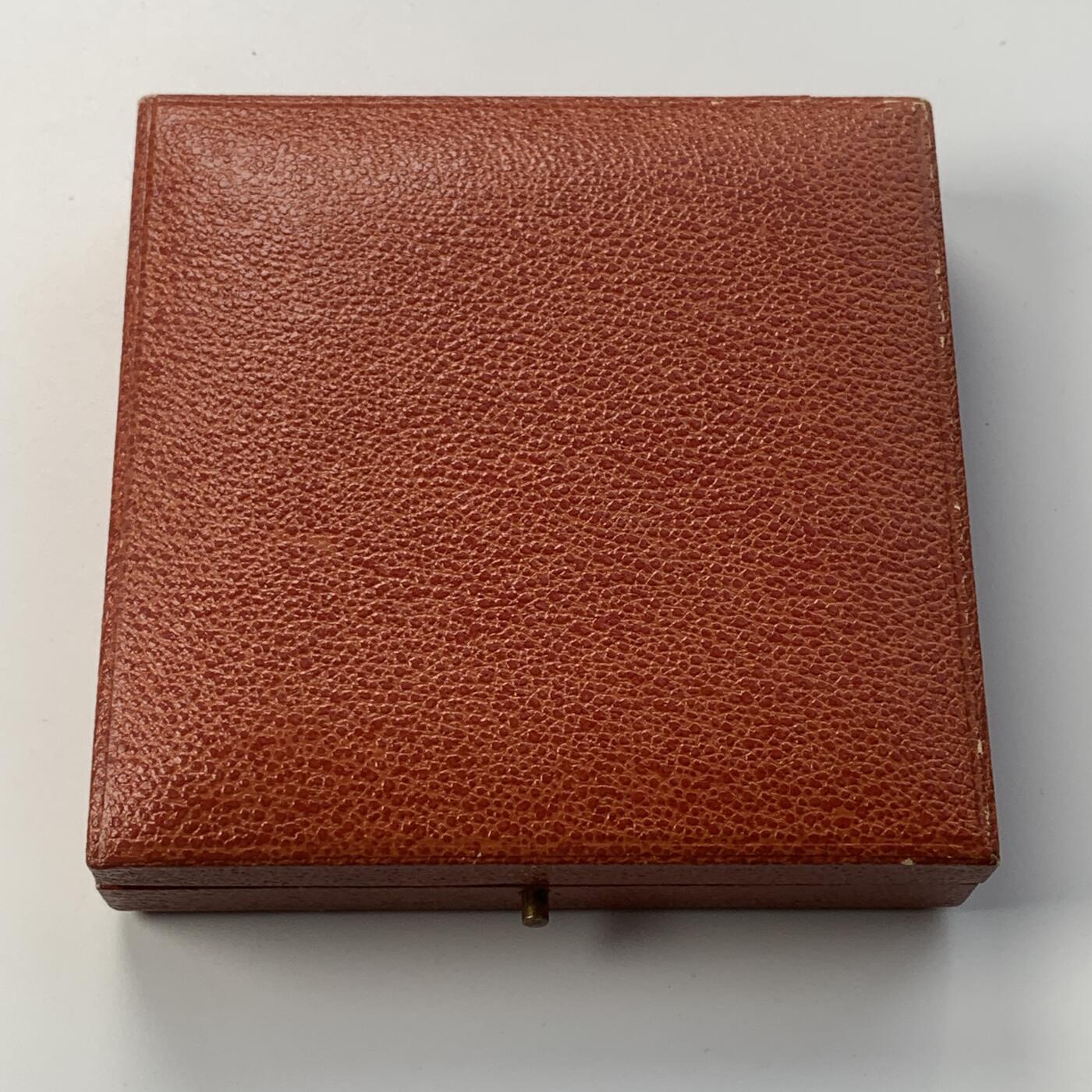 掌中浮雕-藏着的欧洲第051场 法国新艺术镀银大铜章《巴黎建筑设计大赛》， 71mm ， 作者: ch.Pillet  