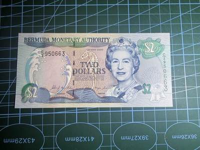 【炜奕收藏】，第五十八期，英属第三场 - 2000年百慕大2元，UNC品相，号码无47