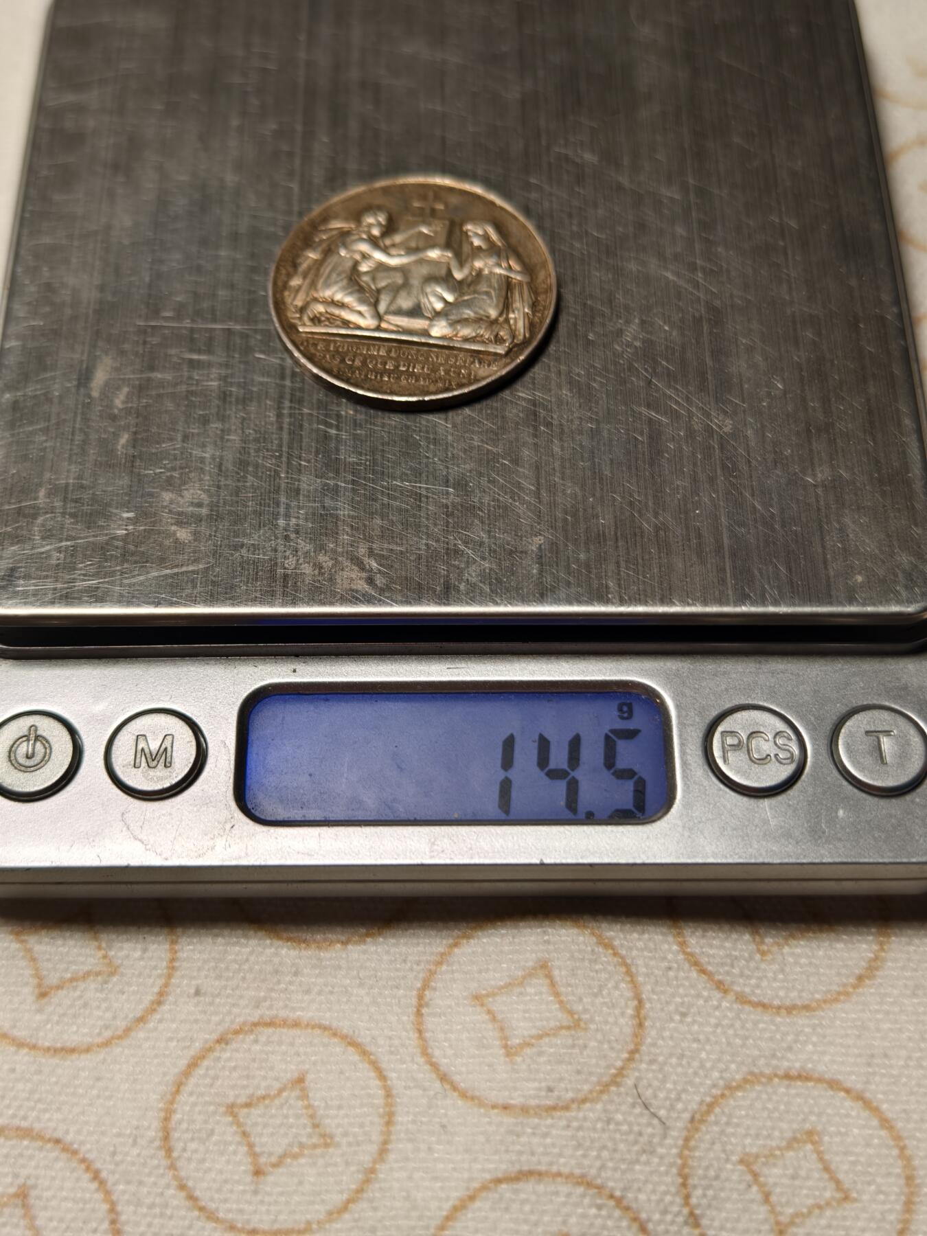 抚柳草堂-第十一期章牌钱币  奖章勋章限时免佣 满百包邮 放漏专场 1874法国婚姻与爱情纪念银章 蜜蜂边铭 950高银重14.5g淡彩包浆手刻花押 难得好品