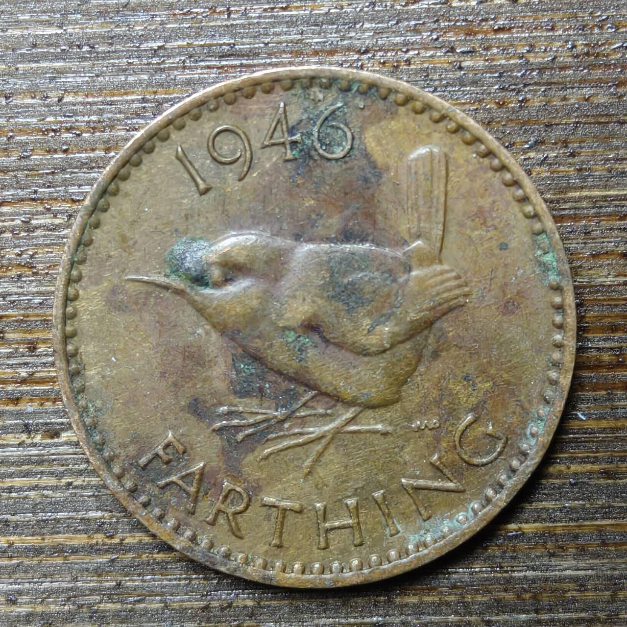 【铜匠收藏】★第141★散币专场 不寄存，30包邮。不满30元，支付5元运费。《接受代拍 代送NGC评级》 13【无寄存】英国 1946年 1法新 小铜币