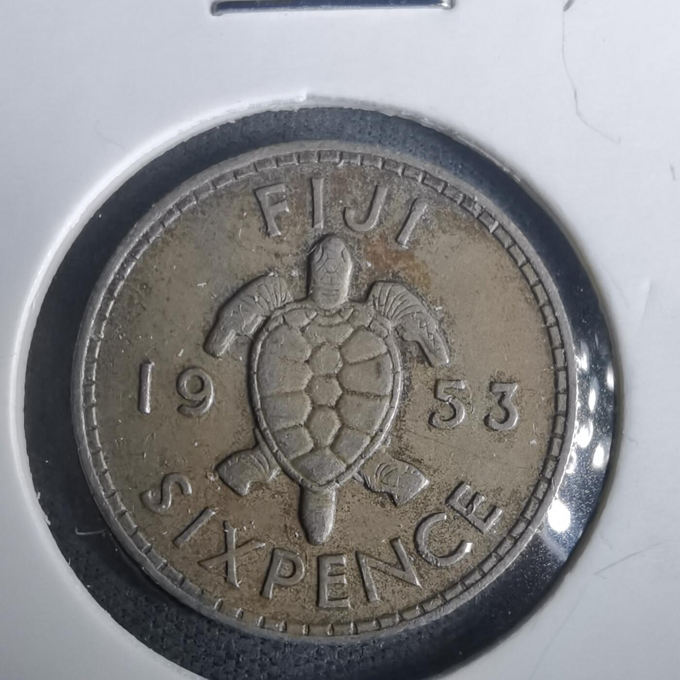 沼泽如烟--第976场 斐济1953年6便士伊二首年