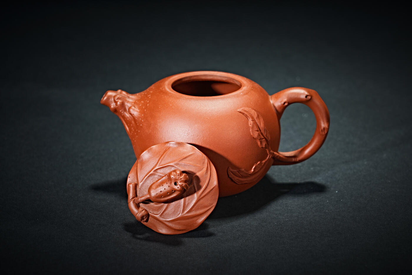 上海都达杂项专场九（全场包邮） 申屠国洪 制朱泥佛手壶1-436