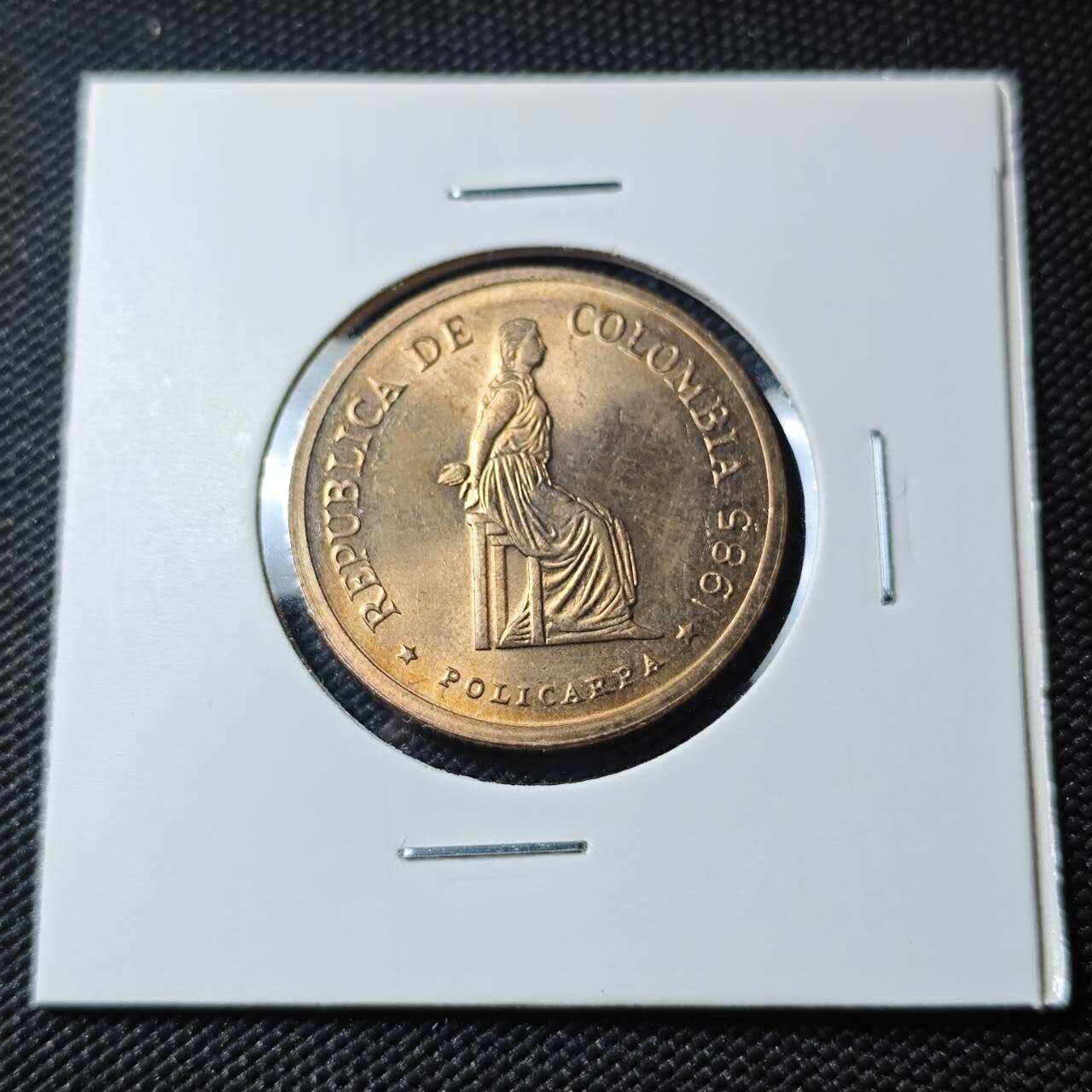 KK钱币收藏小铺  第390期  2月预留时间 周末发货  哥伦比亚5比索 好品