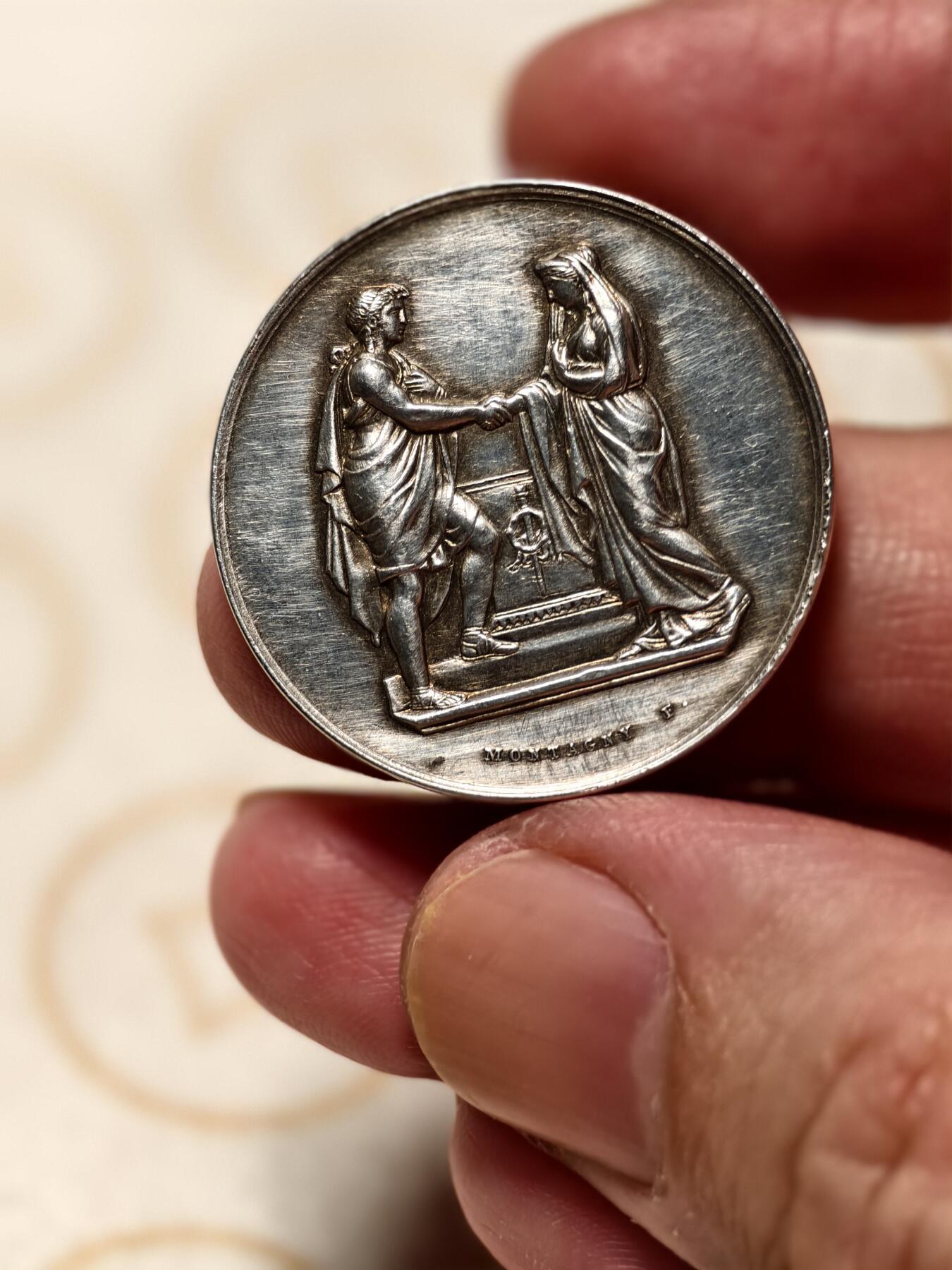 抚柳草堂-第十一期章牌钱币  奖章勋章限时免佣 满百包邮 放漏专场 19世纪法国婚姻与爱情纪念银章 丰饶角边铭 950高银重10.9g 未刻好品可自用