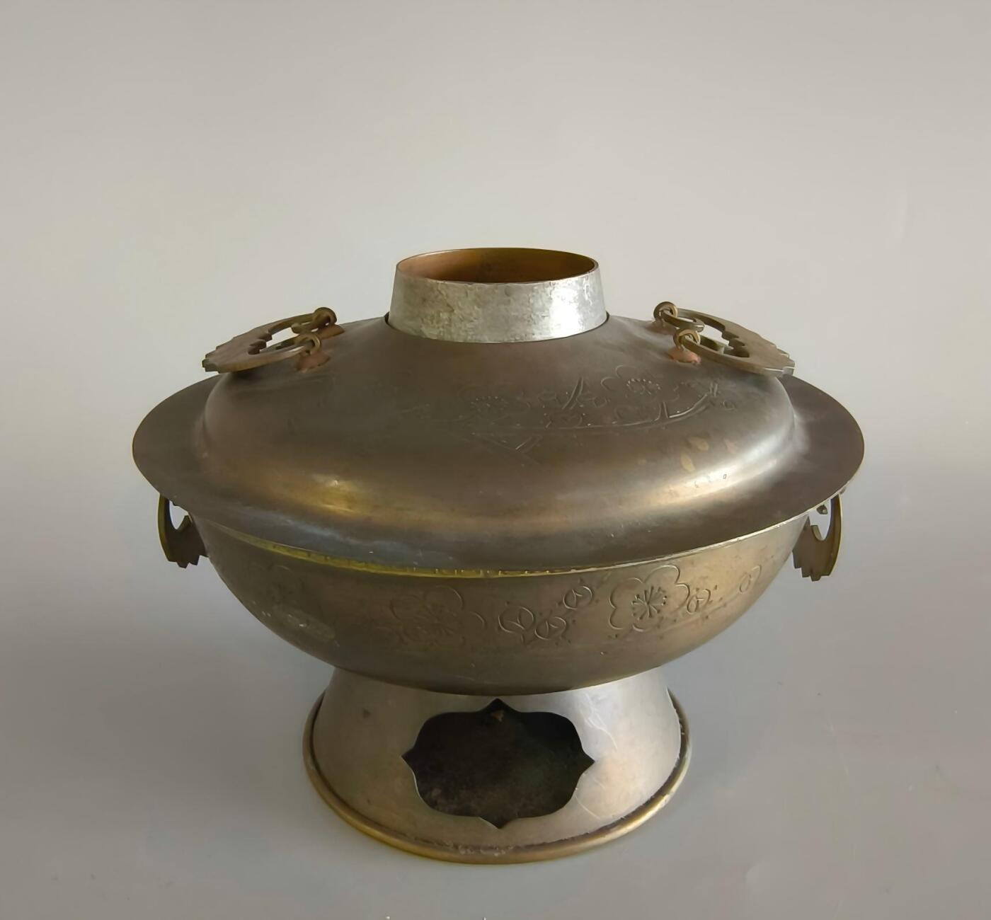 上海都达杂项专场九（全场包邮） 民国 铜刻花卉火锅暖炉1-398