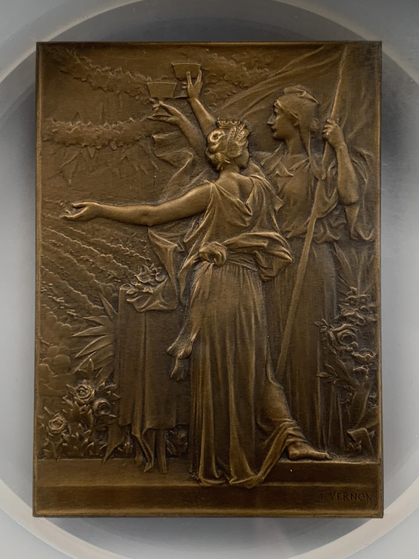 掌中浮雕-藏着的欧洲第051场 NGC MS65 : 1900年法国杜伊勒里宫宴会纪念铜章，47*64mm