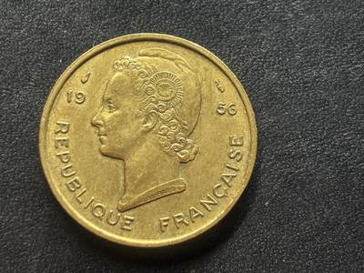 邮泉阁限时拍卖第四十场 非洲专场（硬币在国外。请付邮费6元。） - 法属西非1956年25法郎