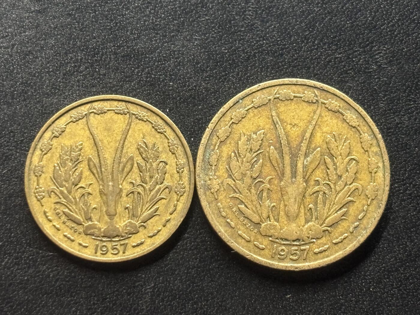 邮泉阁限时拍卖第四十场 非洲专场（硬币在国外。请付邮费6元。） 法属西非1957年2枚