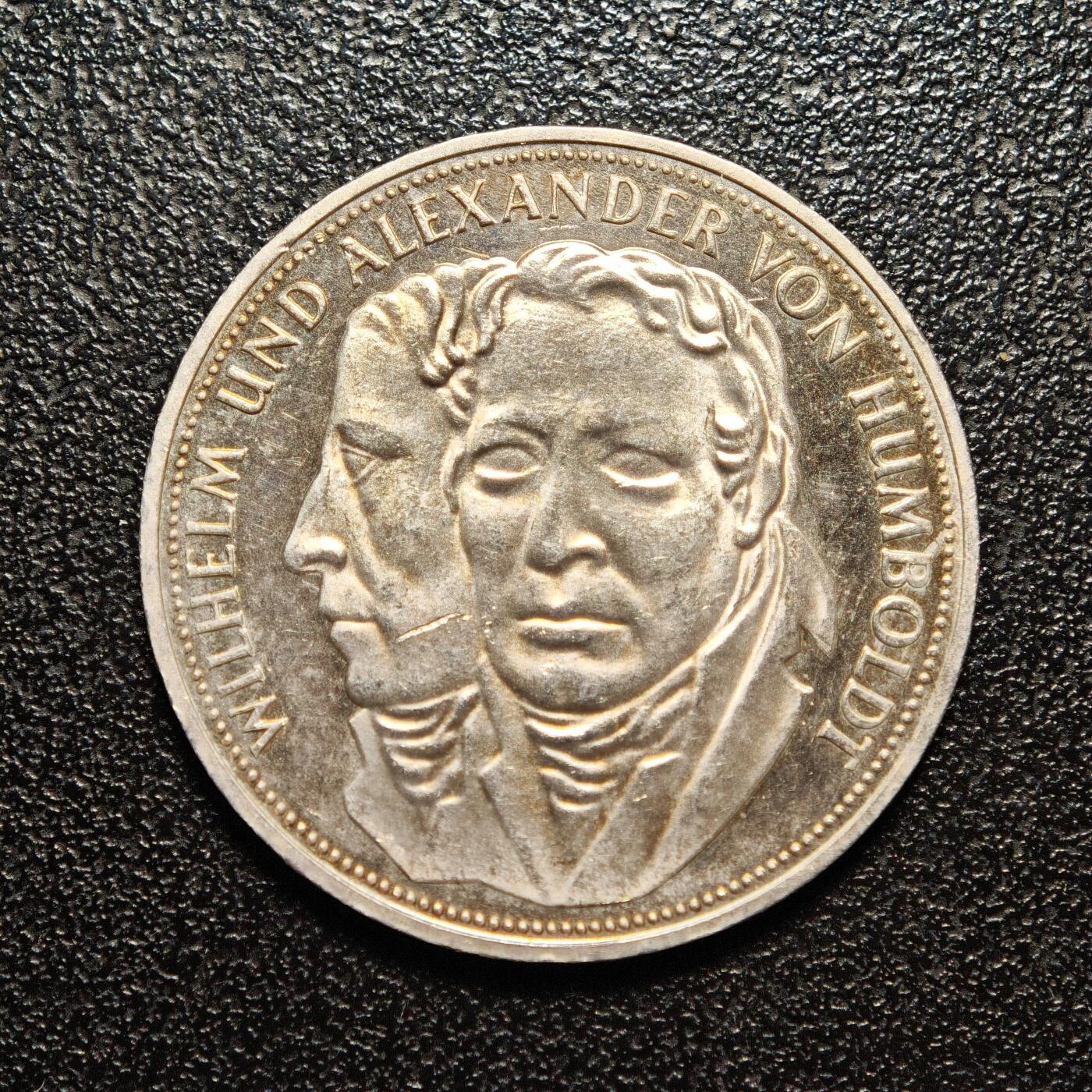 【德藏】世界币章拍卖第163期（拍品征集中~欢迎藏友联系） 1967年 德国科学家威廉和亚历山大·冯·洪堡5马克纪念银币 直径约29：mm；重约：11.2g