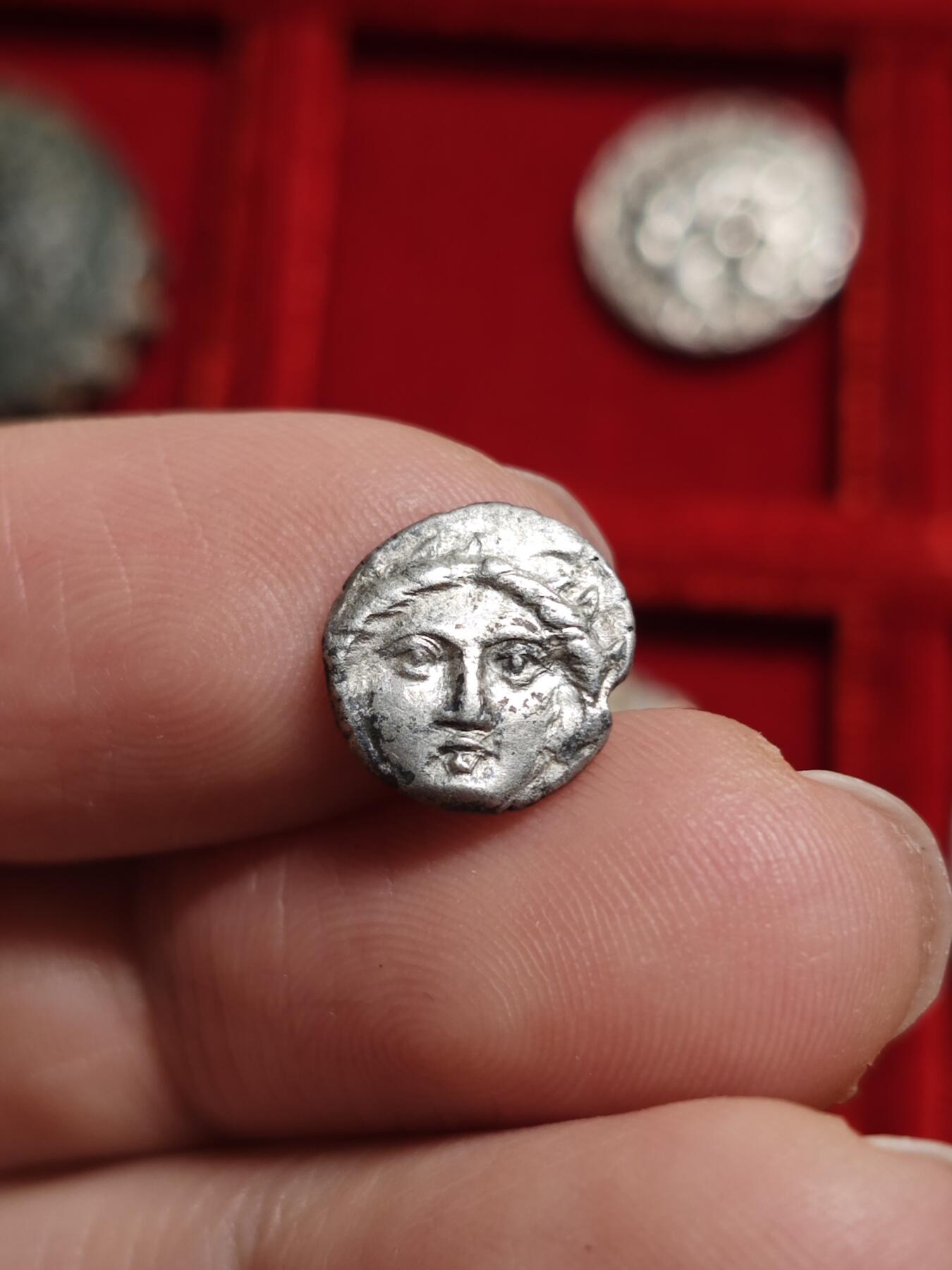 古希腊太阳神阿波罗银币