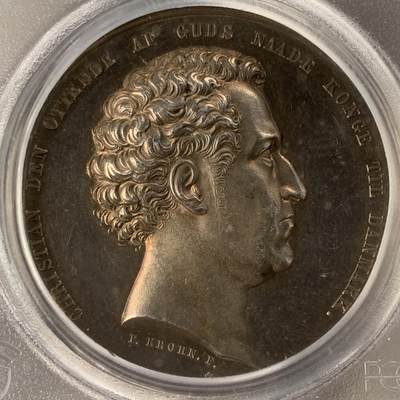掌中浮雕-藏着的欧洲第051场 - PCGS SP62 ：1839年克里斯蒂安八世加冕为丹麦国王银章，44mm，F. C. Krohn雕刻