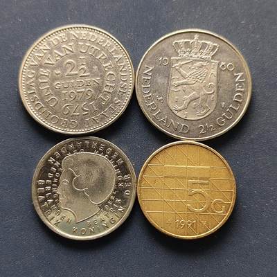 【全场包邮】纯粹捡漏拍498场-持续更新中 - 荷兰各年份散币纪念币4枚一组-含3枚纪念币