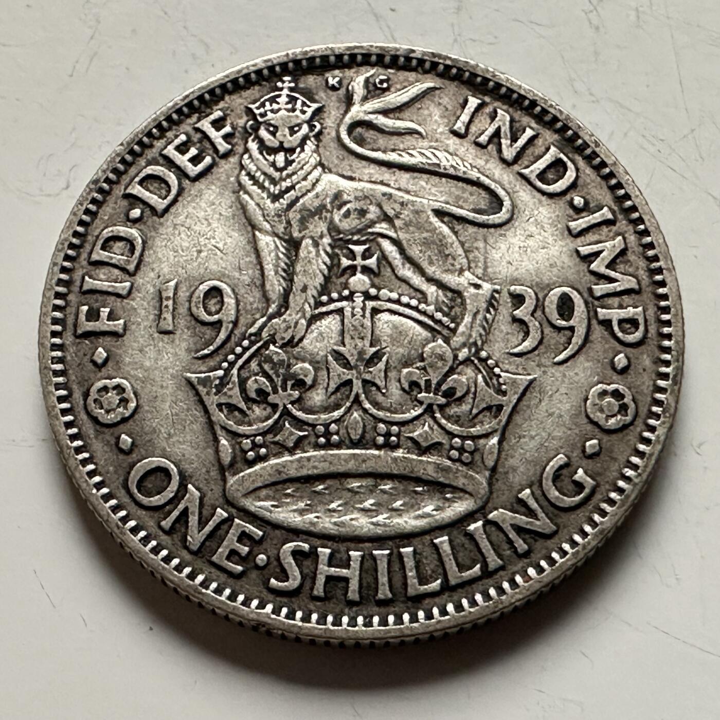 🌹外币初藏🌹🐯2026年第13场  每周二四六晚8️⃣点 接代拍  英国1939年1先令银币 5.65克50%银 站狮