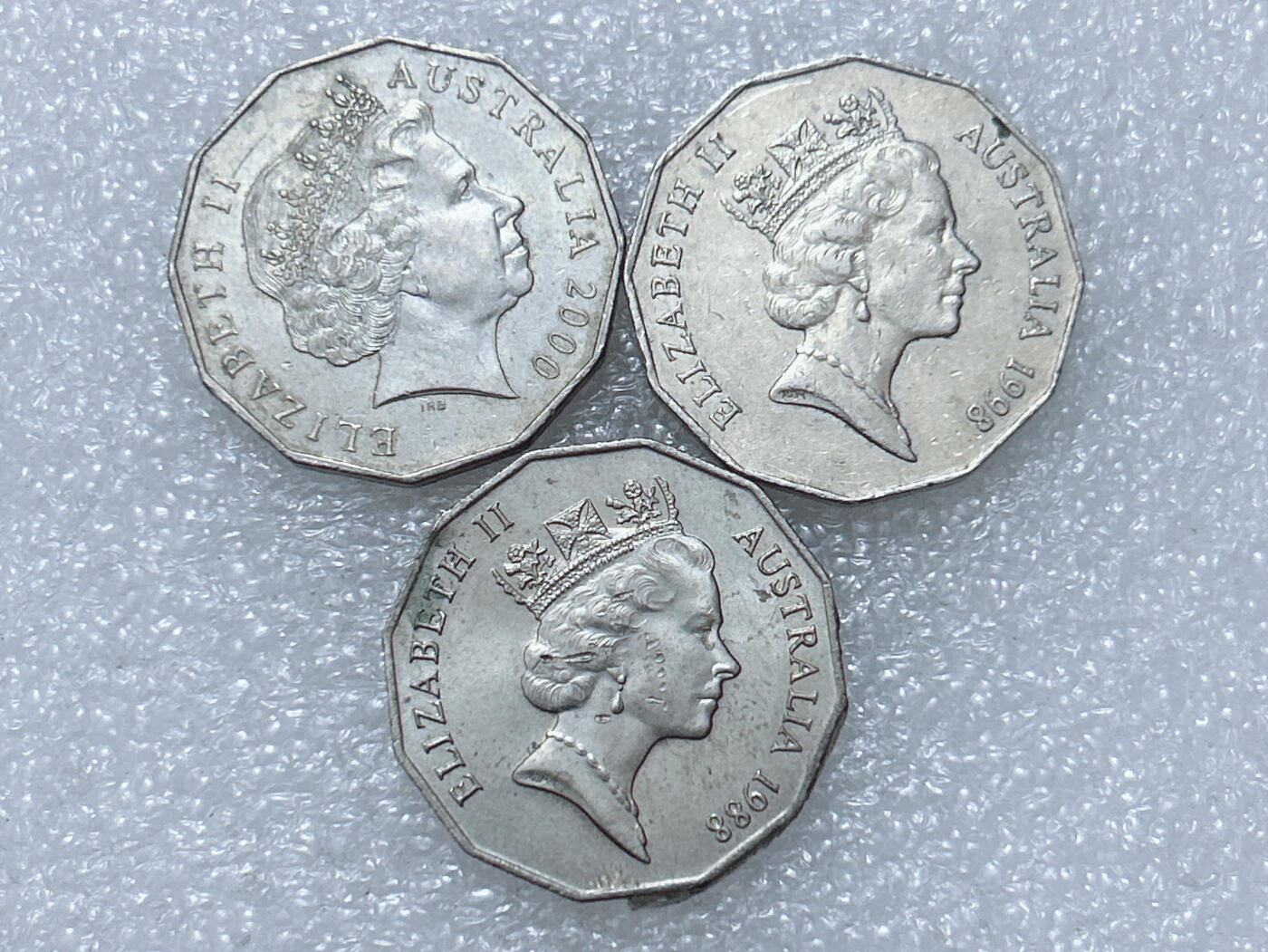 第一海外回流一元起拍收藏 散集专场  第296期 澳大利亚50分纪念币 3枚