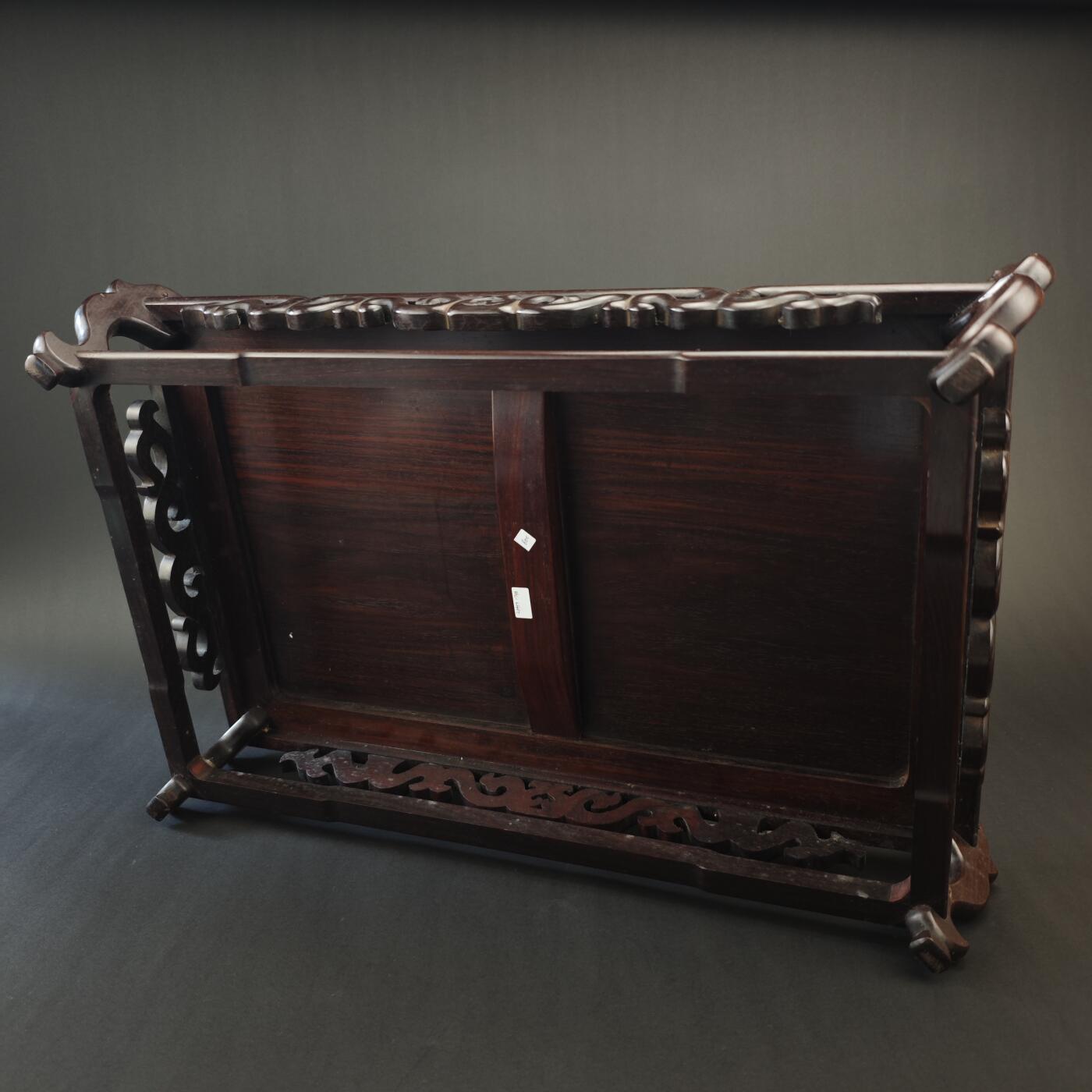 上海都达杂项专场九（全场包邮） 清 红木夔龙纹带托泥案几1-258