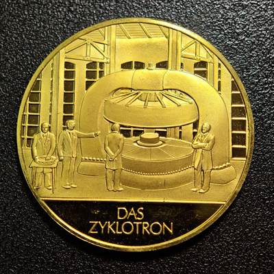 【德藏】世界币章拍卖第163期（拍品征集中~欢迎藏友联系） - 现代 德国人类重大发明-回旋加速器镀金纪念银章 镜面质感极强 925银 直径约：38.5mm；重约：20g